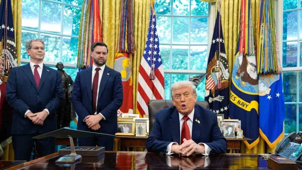 Donald Trump Signs Orders on TikTok, Domestic Terrorism and Death Penalty