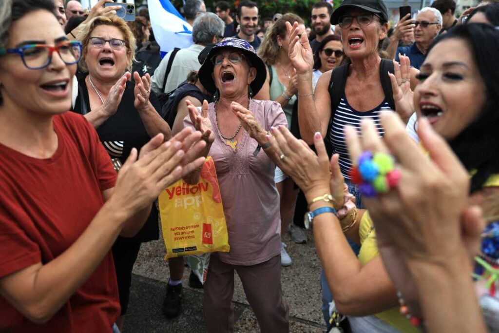 Israel Approves Ceasefire and Hostage Release as US Deploys Troops to Oversee Truce