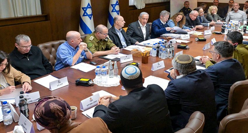 Hamas and Israel Move to Implement Ceasefire Agreement